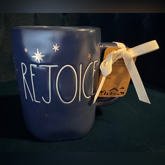 ⭐️ Rae Dunn 'Rejoice' Mug with Star Accents Beautiful dark navy blue - Picture 3 of 7